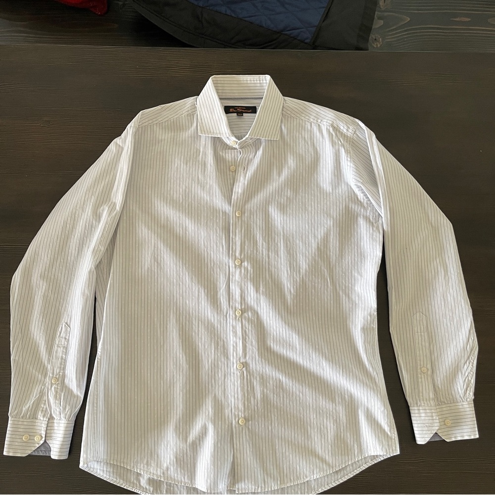 Ben Sherman White Pin Striped Button Down Shirt EUC Medium